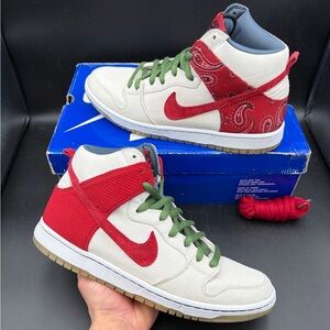 Size 10.5 - Nike SB Dunk High Pro Cheech And Chong 2011